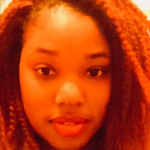 Meet your Posher, Savanna